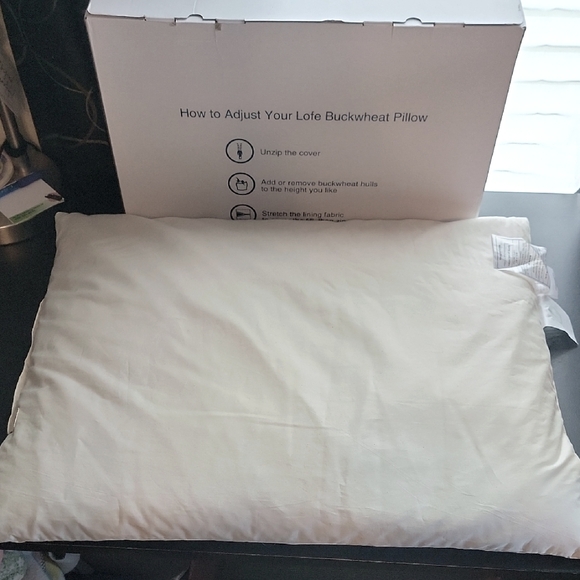 LOFE 20" x 26" Buckwheat Pillow Adjustable Filling Organic Cotton Cover - Picture 2 of 9